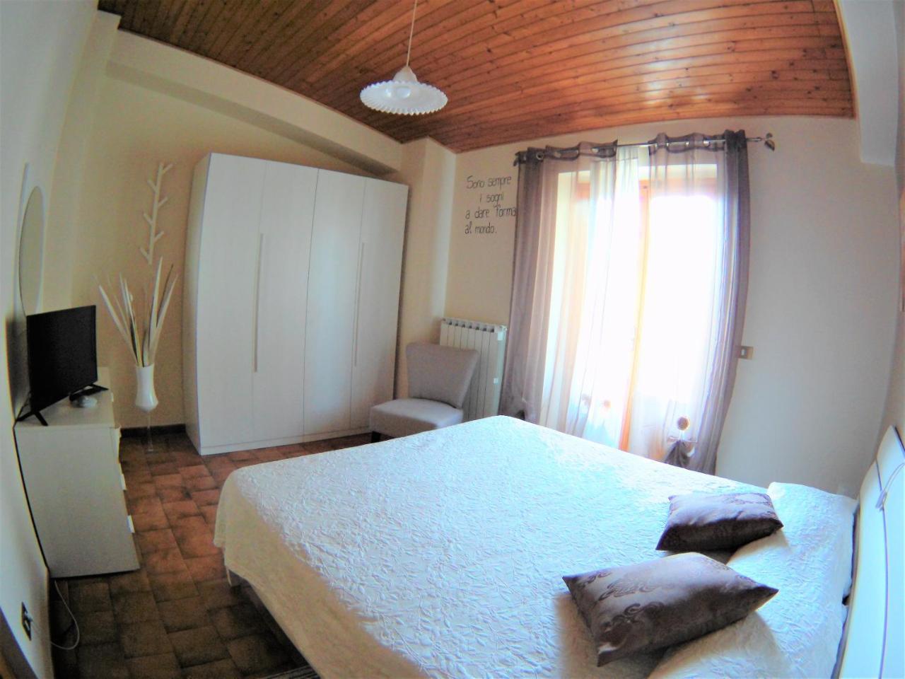 B&B A Casa Di Nonna Massa d'Albe Exterior photo